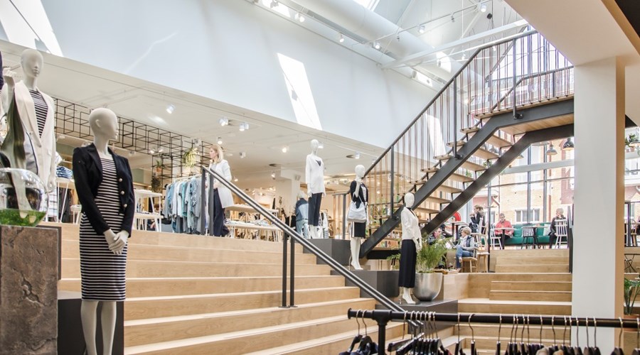 Janssen Noy Dsc 8538 Medium (1)